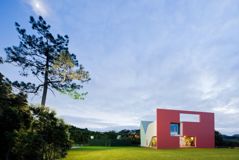 Illustration for article titled These Futuristic Houses Will Blow Your Mind